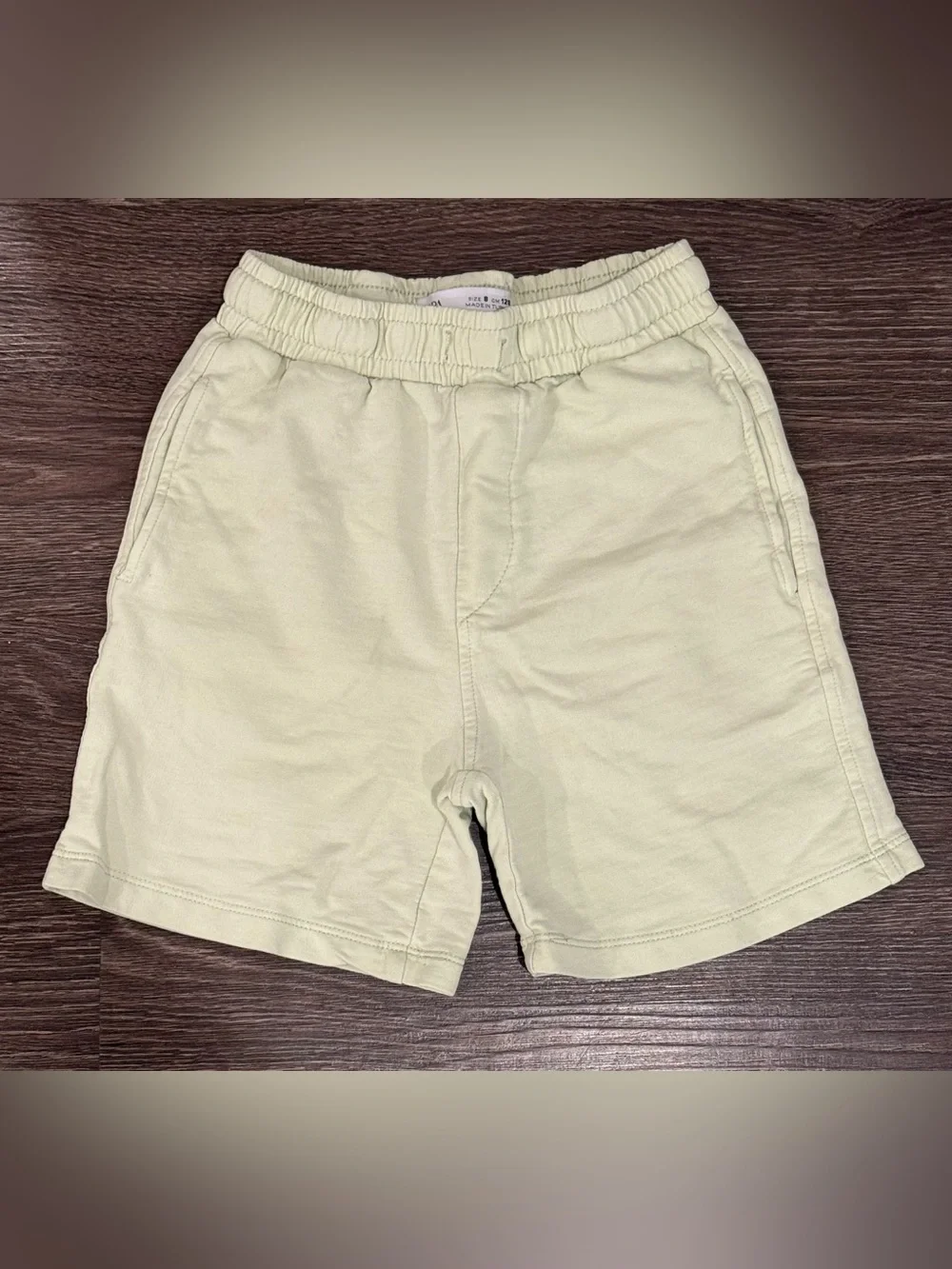 Zara Men's Light Cream Elastic-Waist Athletic Shorts